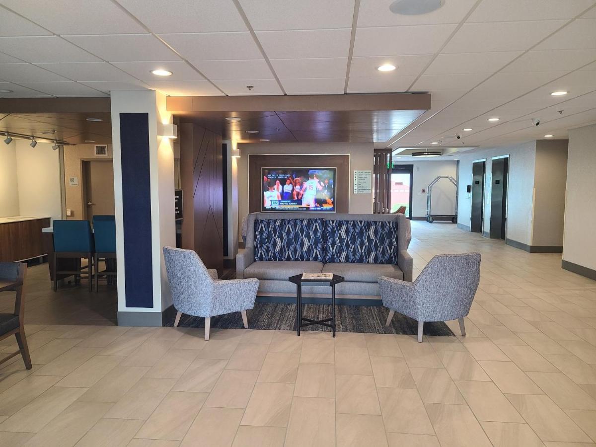 Holiday Inn Express Fort Lauderdale North - Executive Airport By Ihg Luaran gambar