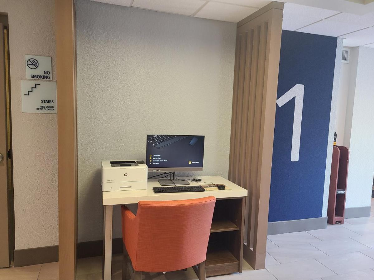 Holiday Inn Express Fort Lauderdale North - Executive Airport By Ihg Luaran gambar