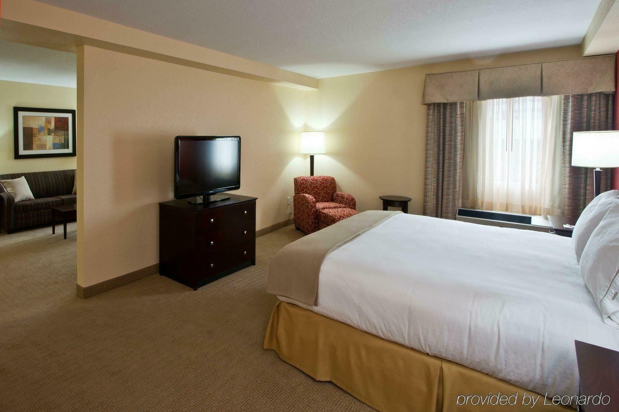 Holiday Inn Express Fort Lauderdale North - Executive Airport By Ihg Bilik gambar